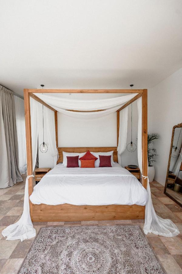 Villa M Canggu エクステリア 写真