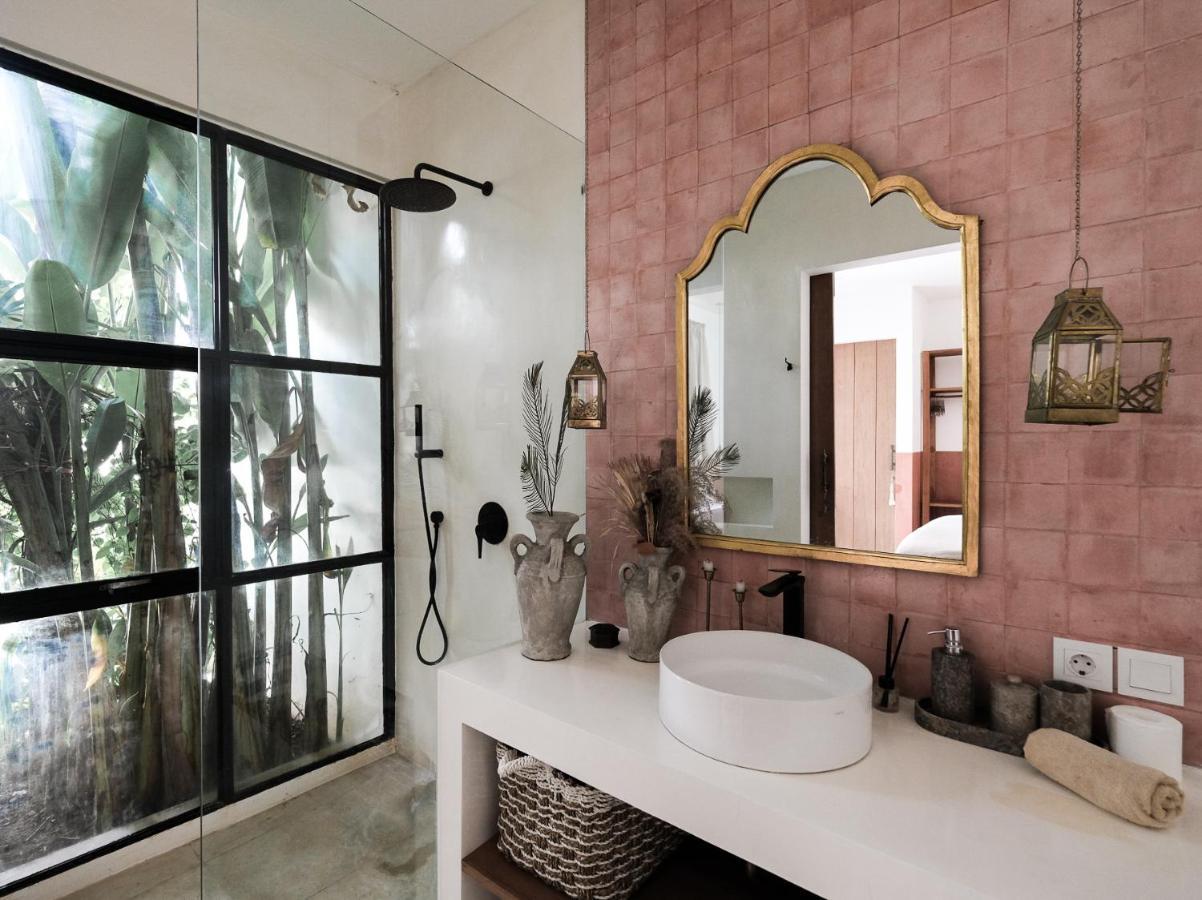 Villa M Canggu エクステリア 写真