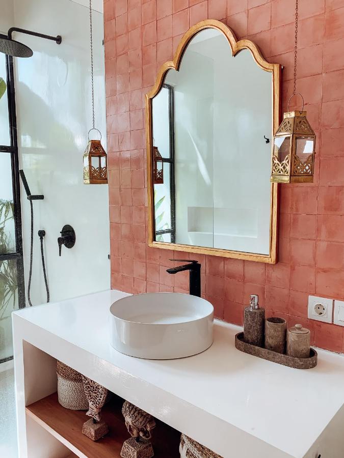 Villa M Canggu エクステリア 写真